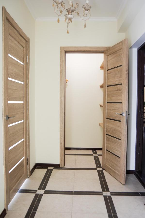 Chiernomorskie Apartamenty Οδησσός Εξωτερικό φωτογραφία