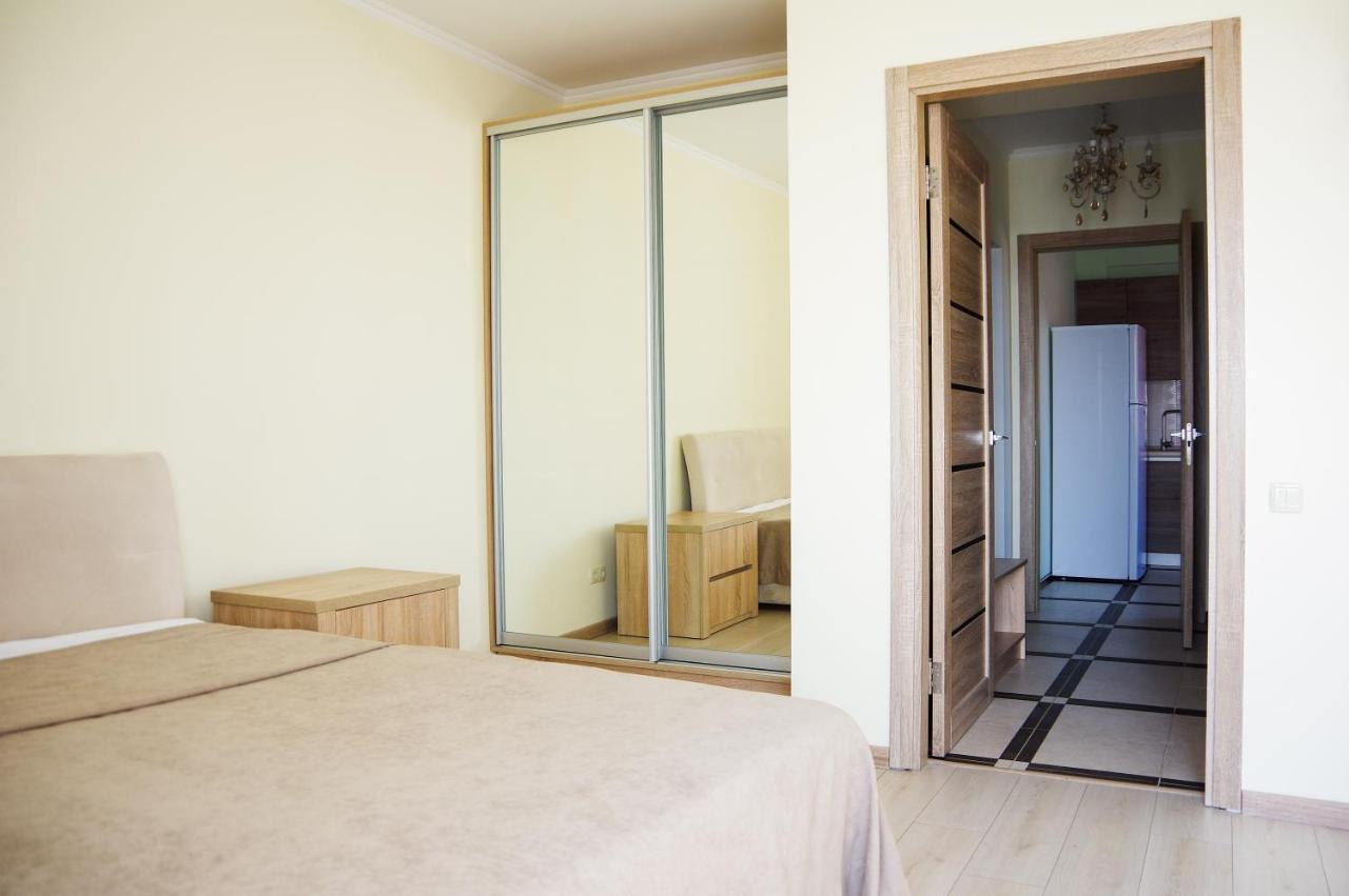 Chiernomorskie Apartamenty Οδησσός Εξωτερικό φωτογραφία